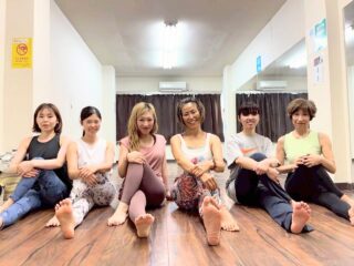 名古屋 ヨガインストラクター養成